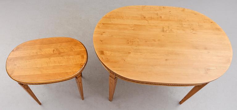 BORD, 2 st, 1900-talets andra hälft.