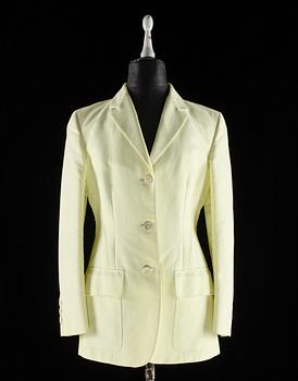 A lime-green cotton suit by Gucci.