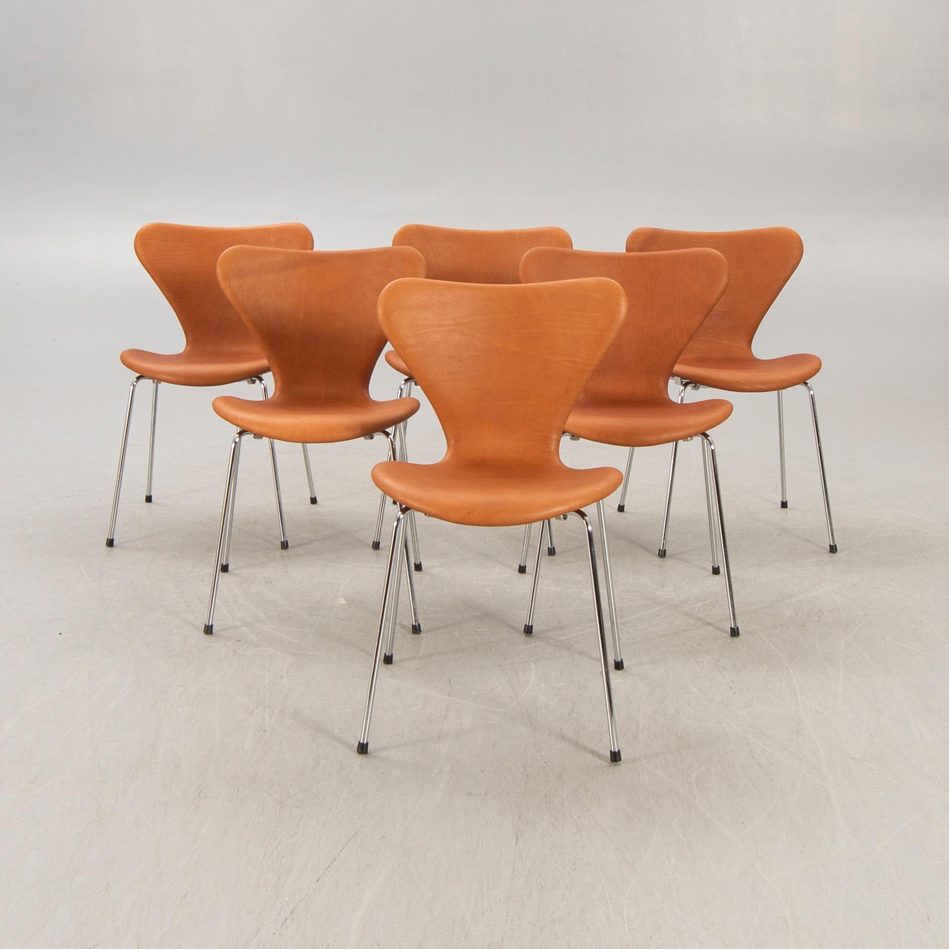 Arne Jacobsen, chairs, 6 pcs, "Sjuan", for Fritz Hansen, Denmark.
