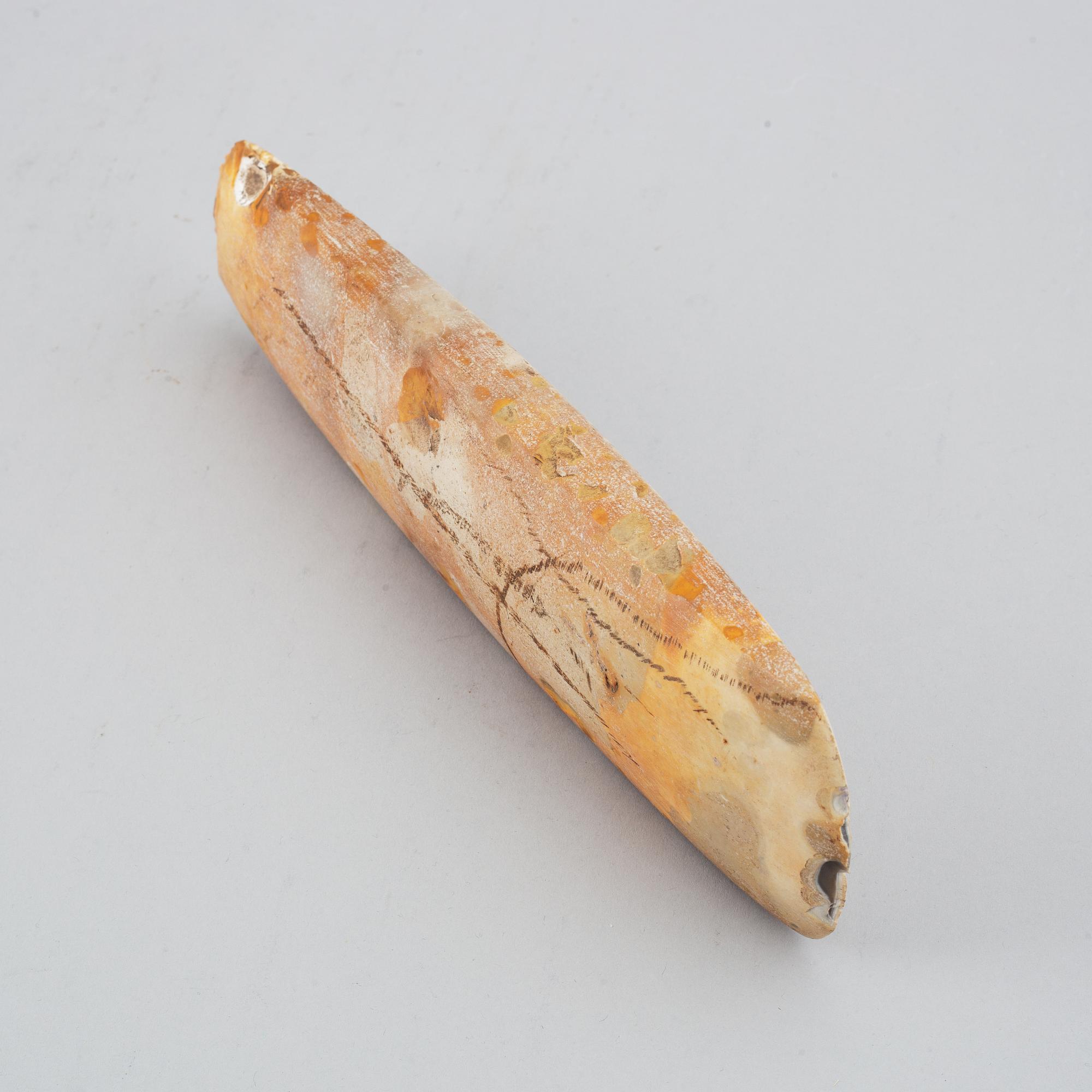 FLINTYXA, troligen yngre stenåldern.