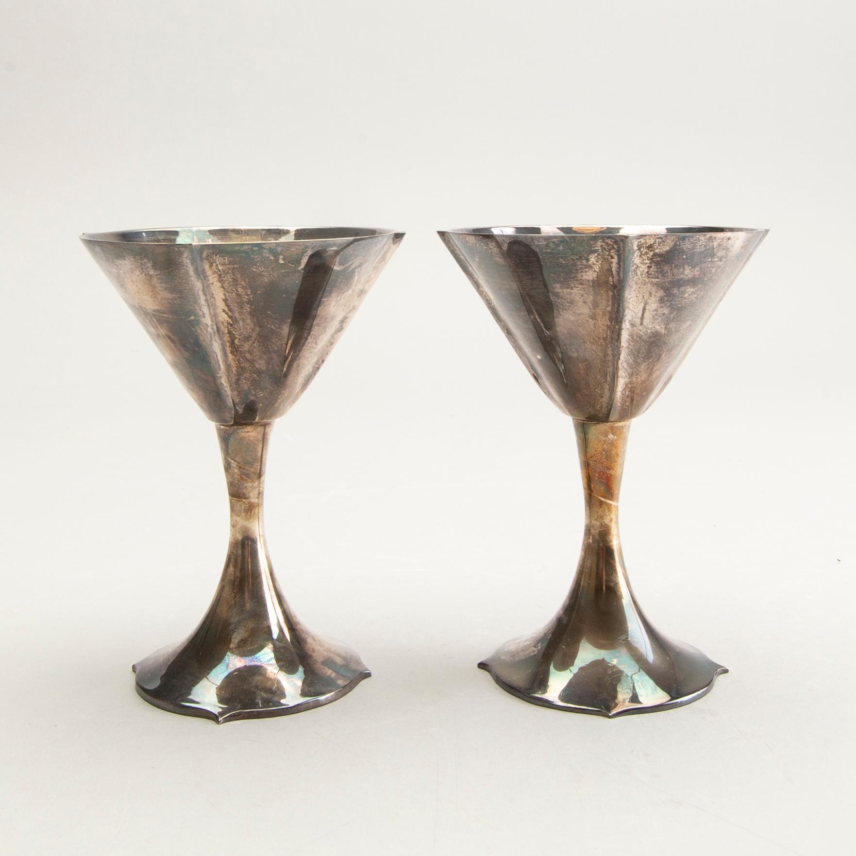 Sigvard Bernadotte, a set of 24 pcs EPNS cocktail and punch glasses.