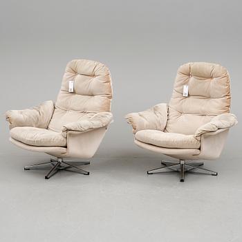 FÅTÖLJER, ett par, DUX, 1970-tal.