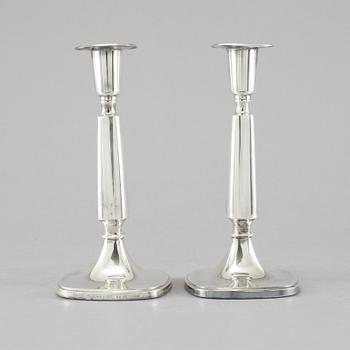 LJUSSTAKAR, ett par, silver, Tore Eldh, K & EC, Göteborg, 1962.