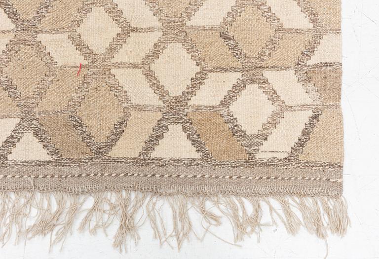 A Kelim carpet, c. 224 x 216 cm.