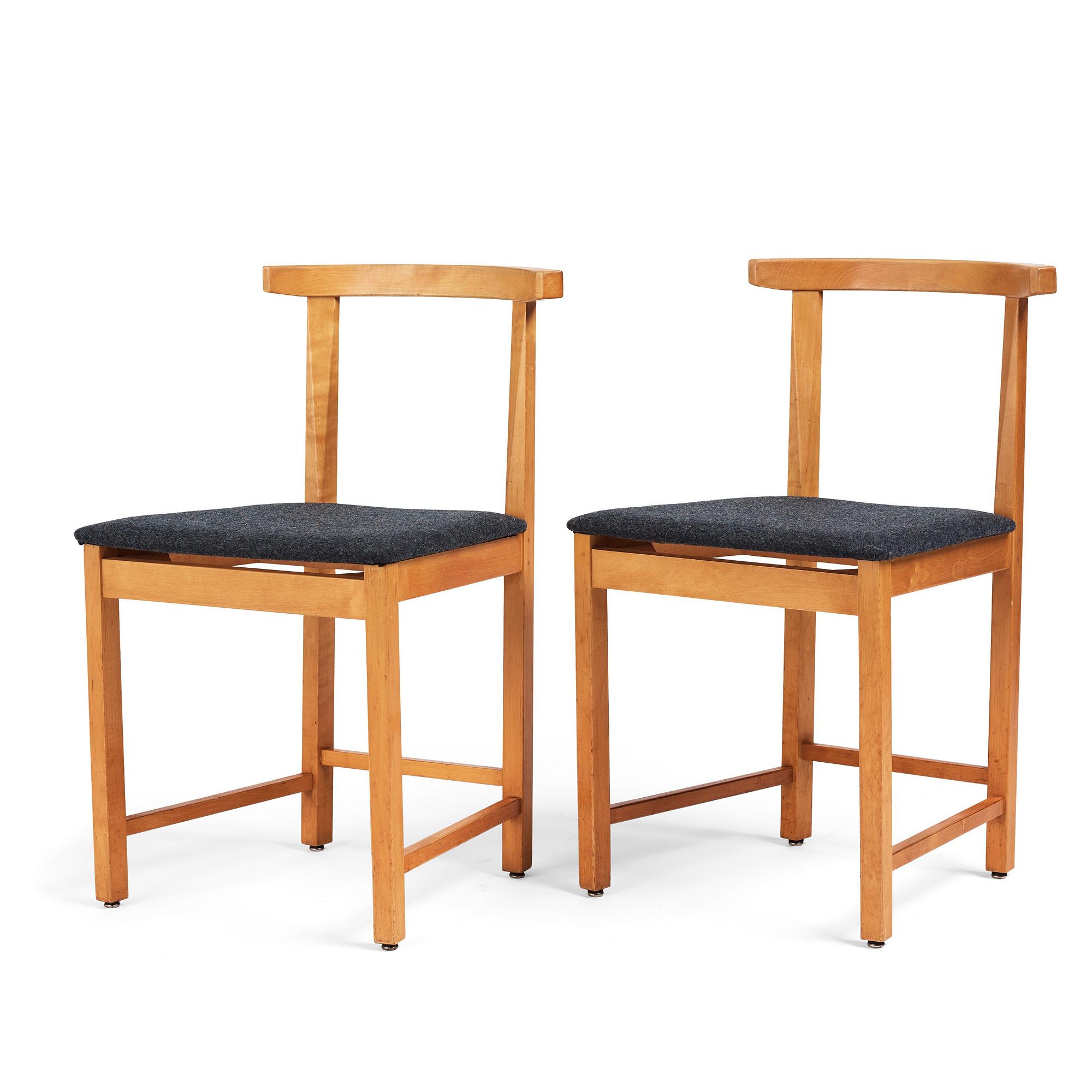 Hans Kempe, & Lars Erik Ljunglöf, a pair of chairs, version of "HI-28" HI-Gruppen, for Vattenfalls head office 1960-61.