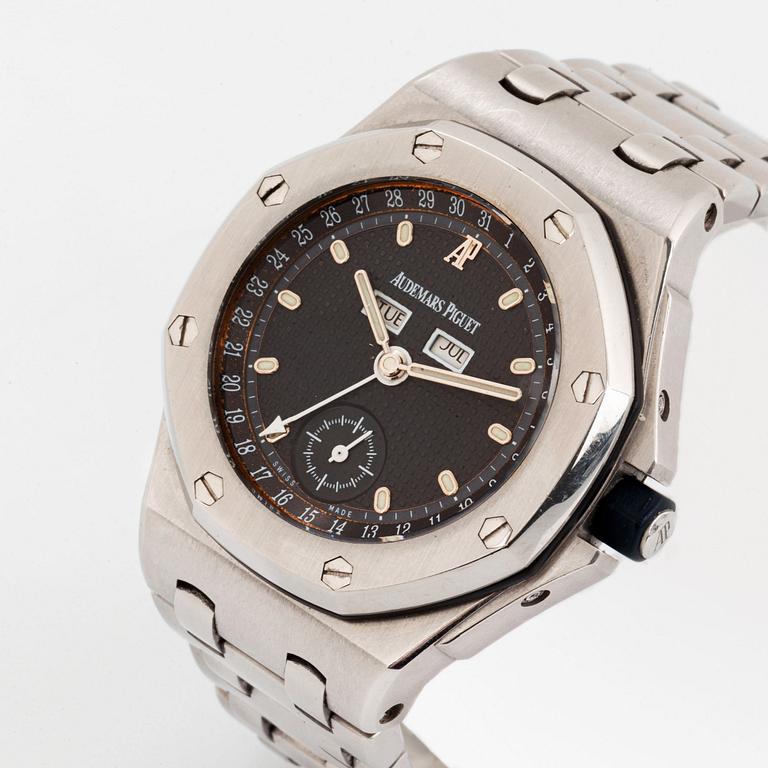 Audemars Piguet, Royal Oak, OffShore, Triple Calendar.