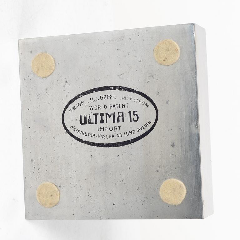 Beck & Ljung, ashtrays, 3 pieces, “Ultima”, second half of the 20th century.