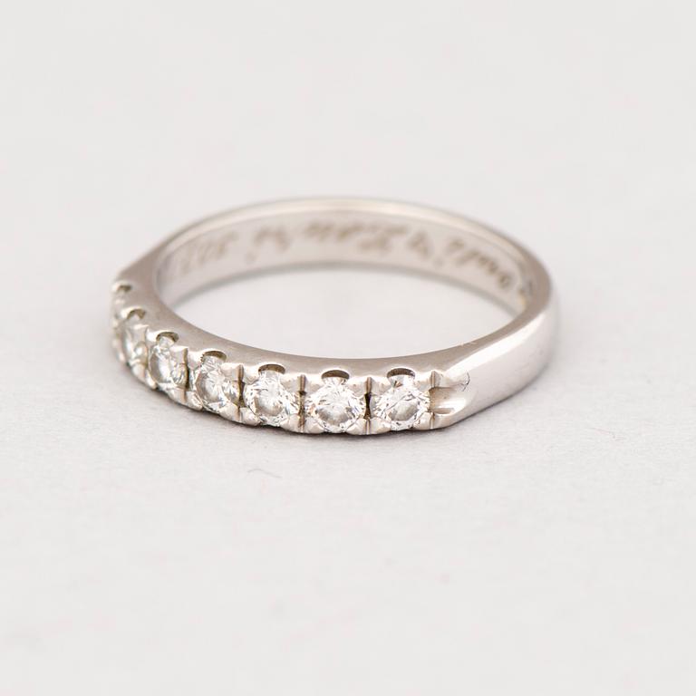 A RING, brilliant cut diamonds, 18K white gold. Tillander 2010-.