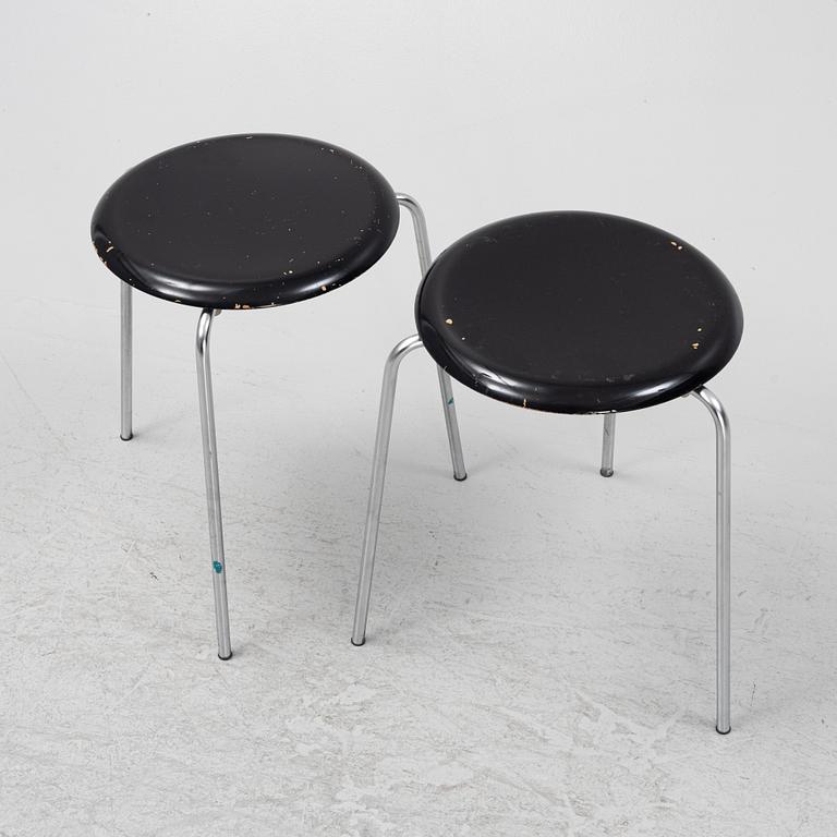 Arne Jacobsen, pallar, ett par, "Dot", Fritz Hansen, Danmark, 1960/70-tal.