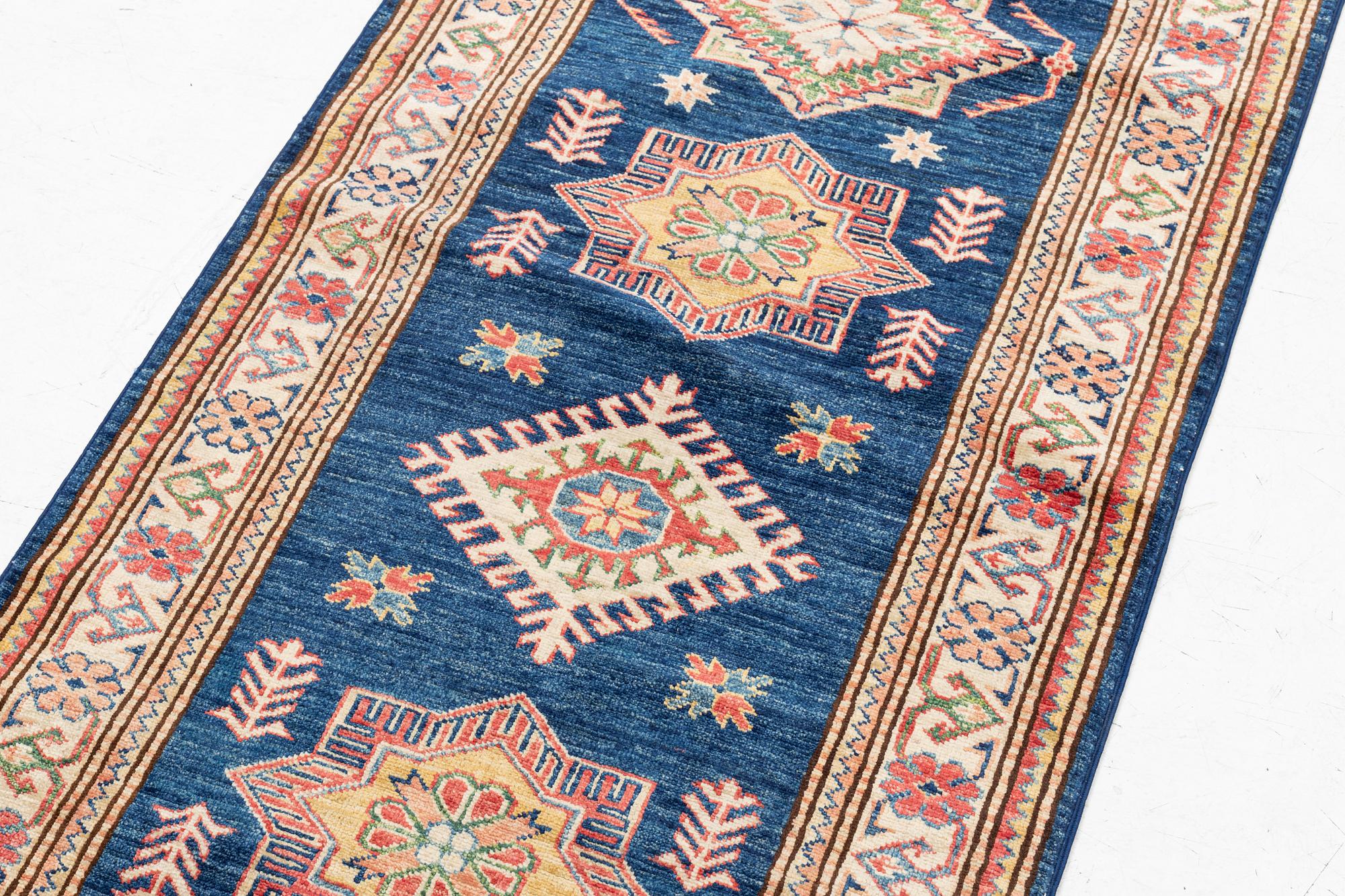 Rug, Kazak, 83 x 294 cm.