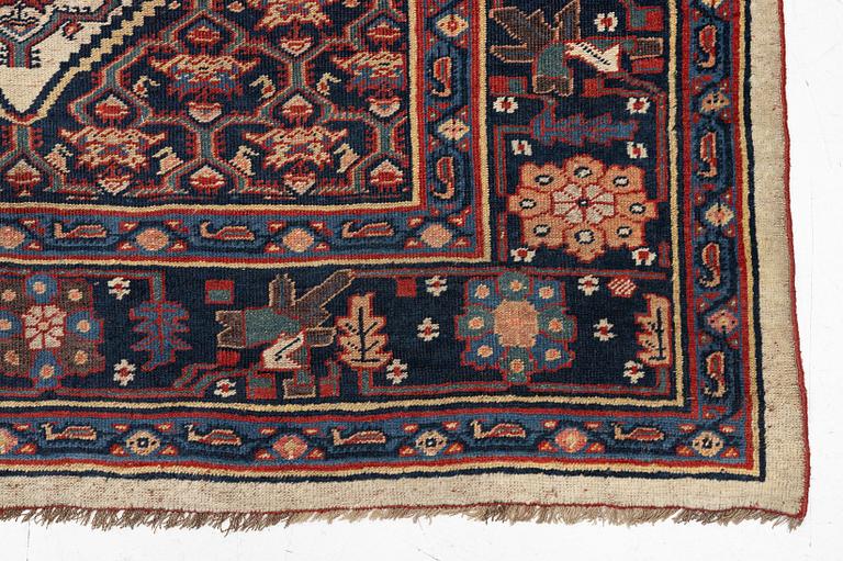 Gallerimatta, antik Bidjar, Västra Persien. 380 x 170 cm.