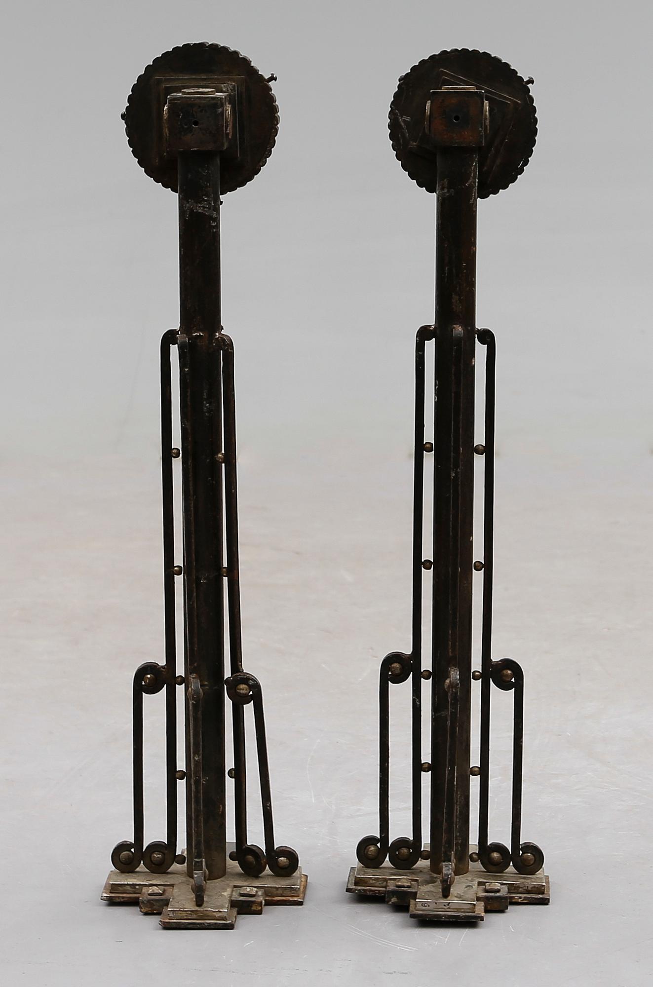 VÄGGLAMPOR, 1 par, smide och förkromad metall, art déco, 1900-talets första hälft.