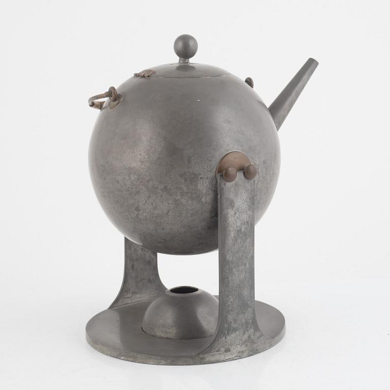 Nils Fougstedt, a tea kettle on stand model "A 942", Firma Svenskt Tenn, Stockholm 1929.