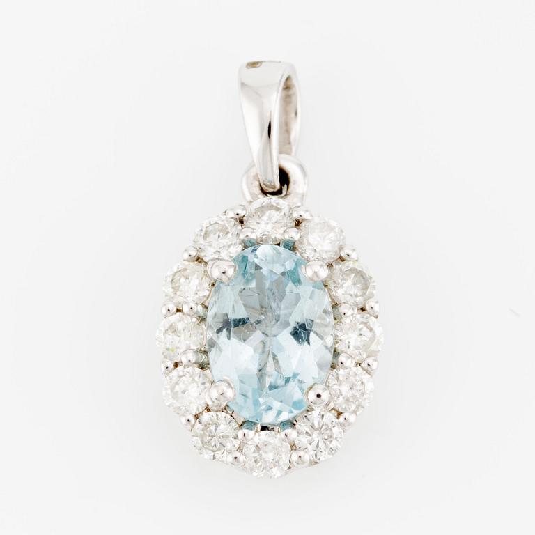 Pendant in 18K white gold with faceted aquamarine and round brilliant-cut diamonds.