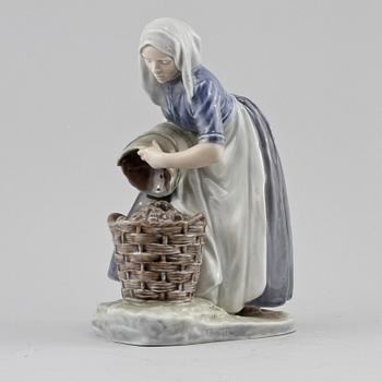 FIGURIN, porslin, Royal Copenhagen, 1900-talets andra hälft.