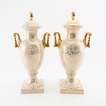 Uppsatsurnor 4 st England 1900-talets första hälft porslin.