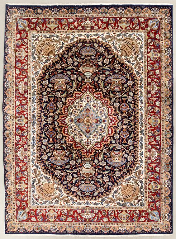 Oriental rug, Kashmar, 338 x 246 cm.