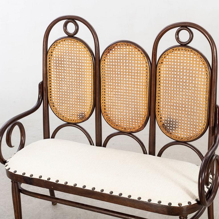 Soffa, 1900-talets första del.