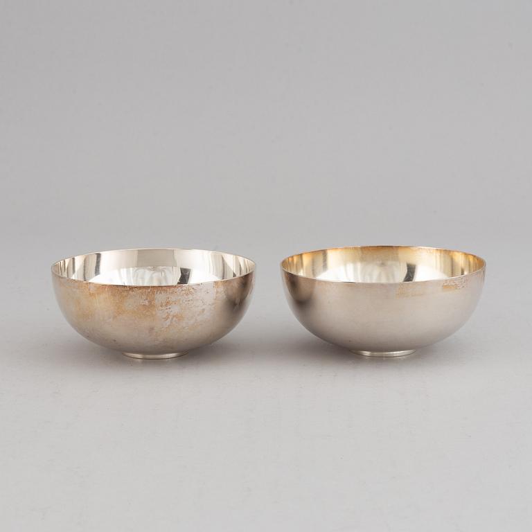 Piet Hein, a pair of sterling silver bowls, Georg Jensen, Denmark.