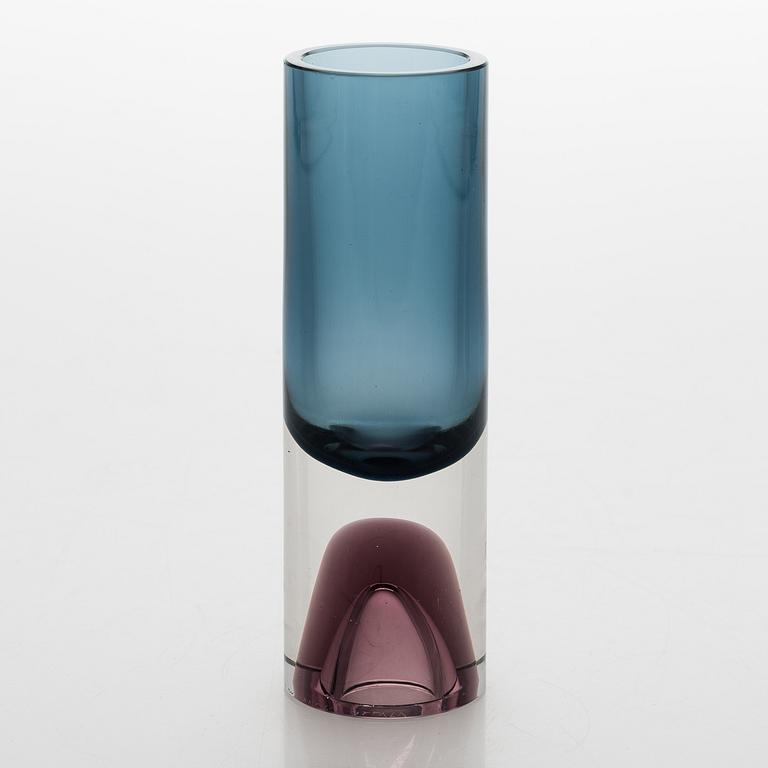 Tapio Wirkkala, A 'Double-Headed' glass vase signed Tapio Wirkkala Iittala - 3583.