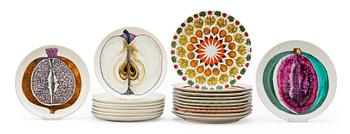 8. A set of 19 Piero Fornasetti porcelain plates, Milano, Italy.