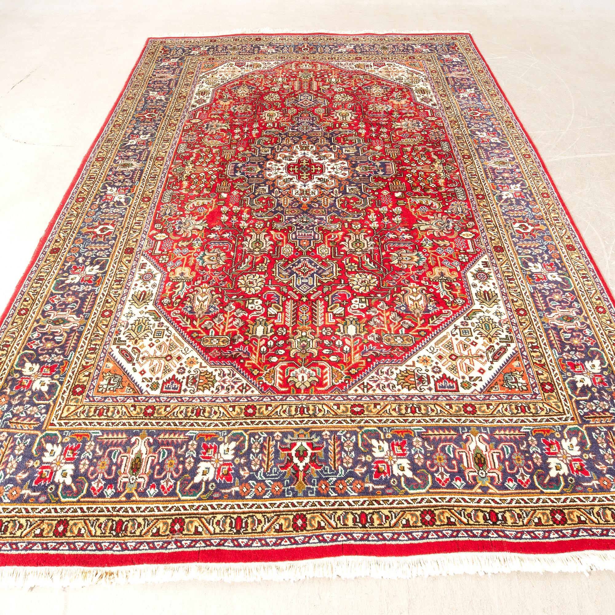 Carpet Tabriz old approx. 314x200 cm.