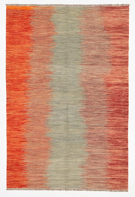 A kilim carpet, 304 x 203 cm.