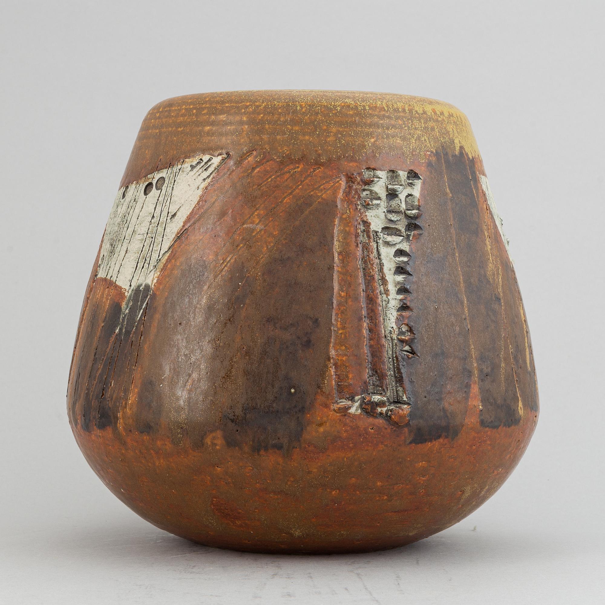 Lisa Larson, a large unique stoneware jar, Gustavsberg studio, Sweden 1950/60s.