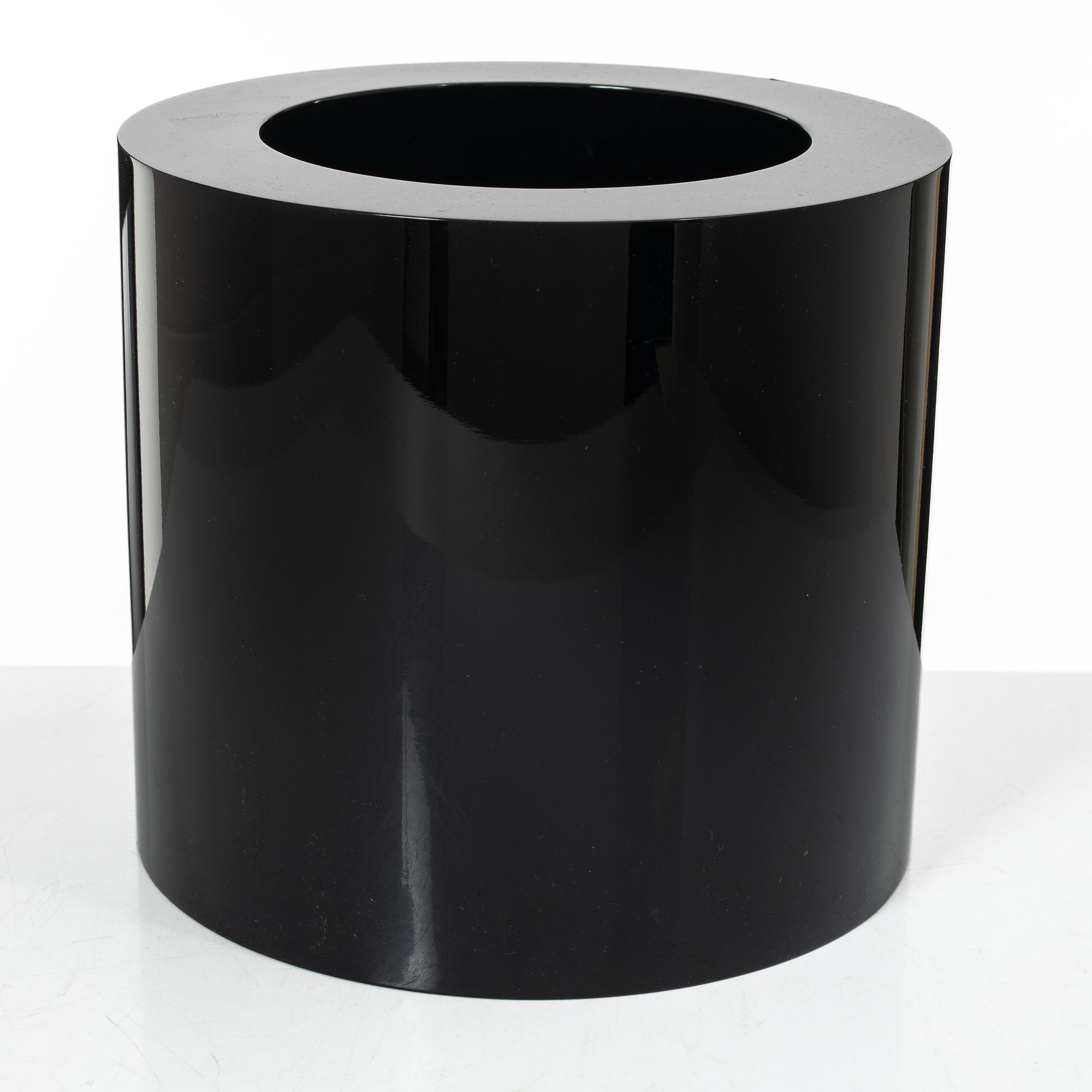 Christian Liaigre, vases, 2 pcs, Liaigre, France, 21st century.