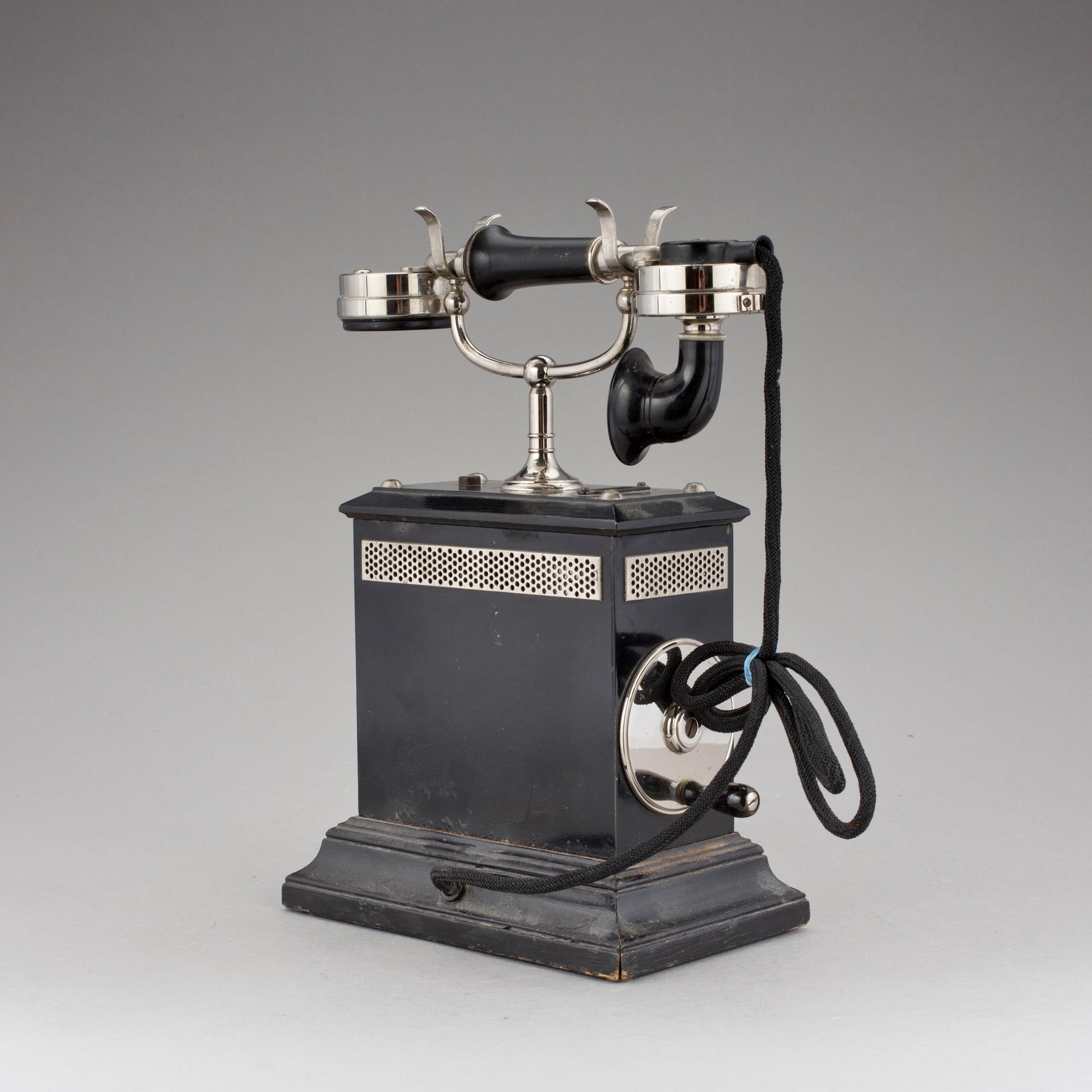 TELEFON, 1900-talets första hälft.