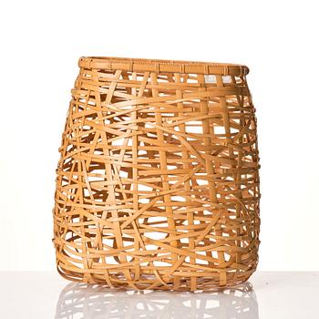 Claesson Koivisto Rune, a "Nest", basket small, Sfera, Japan, 2005.