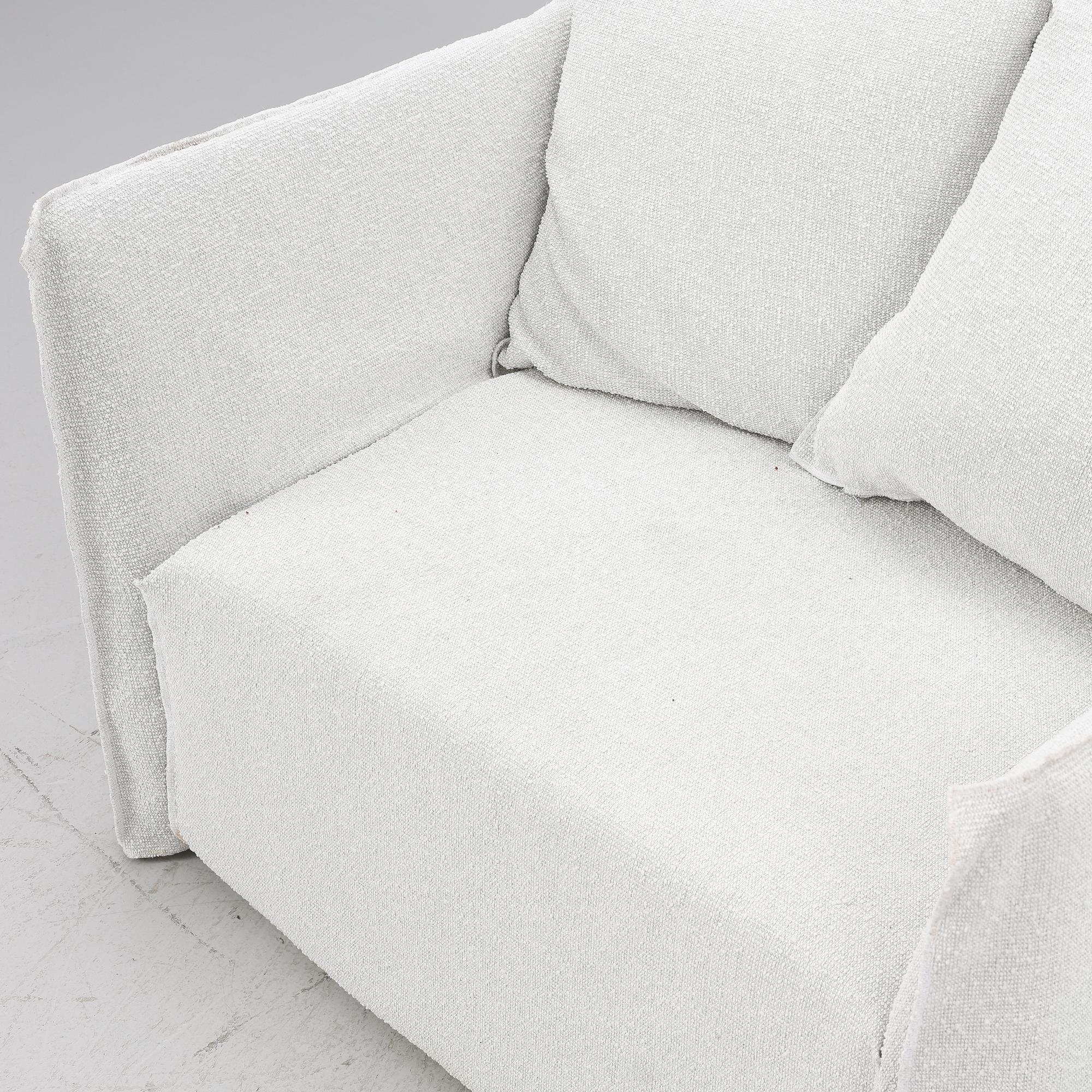 Paola Navone, fåtöljer för utomhusbruk, ett par, "Ghost Out", Gervasoni, Italien.