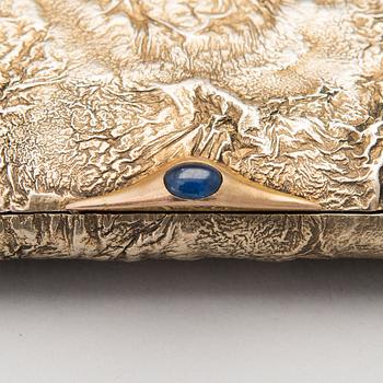 A silver gilt cigarette case by Ivan Katorskij, Saint Petersburg 1896-1908.