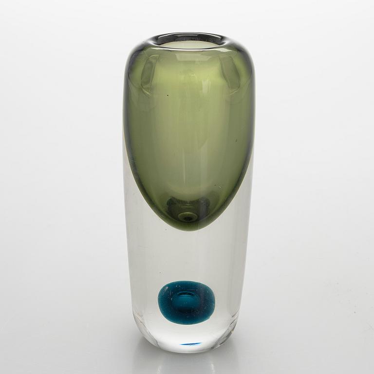 Saara Hopea, a 'Bubble' glass vase, Nuutajärvi Notsjö, 1957.