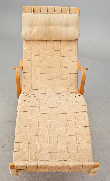 VILSTOL, "Pernilla", Bruno Mathsson, firma Karl Mathsson 1977, brännmärkt.