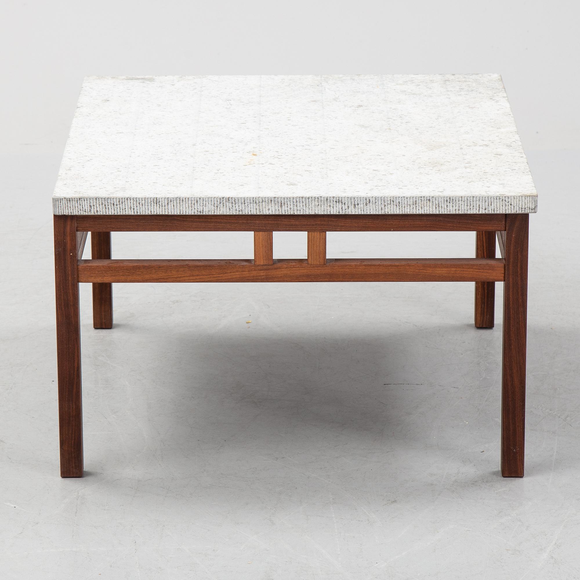 Kerstin Olby, soffbord, "Kina", 2000-tal.