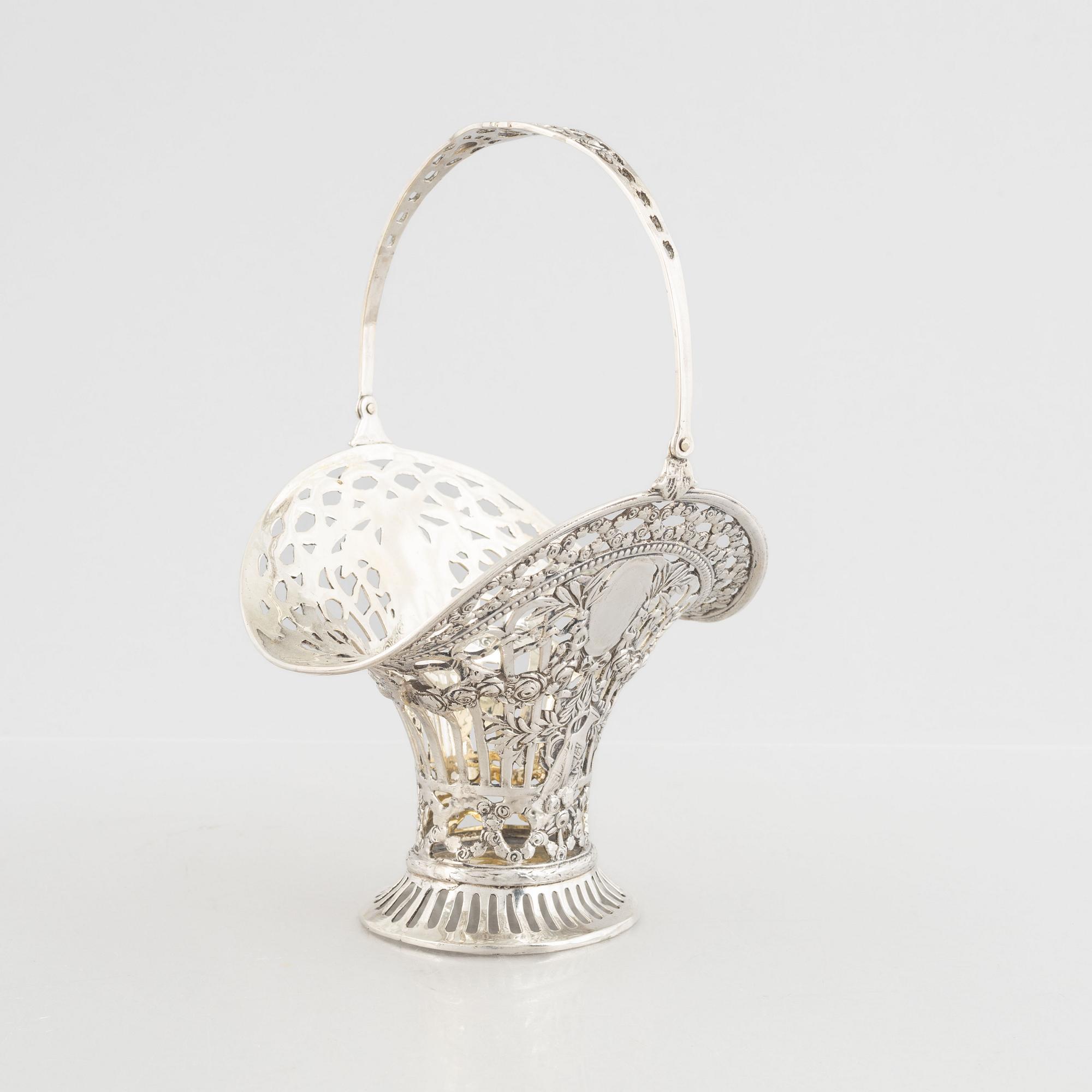 A Rococo style silver 800 sweet-meat basket, 20th Century.