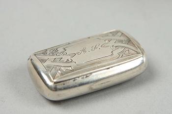 SKÅL, silver, MGAB, 1952 och DOSA, silver, 1907. 140 + 20 g.