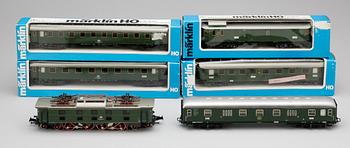 ELLOK med 5 VAGNAR, 6 delar, Märklin H0, 3366, 4139, 4145, 4137, 4143 samt 4026, 1900-talets andra hälft.