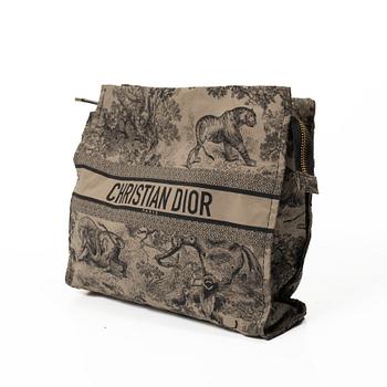 Christian Dior, travel pouch.