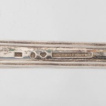 A set of 19 silver cutlery parts, including Gustaf Möllenborg, Stockholm 1888.