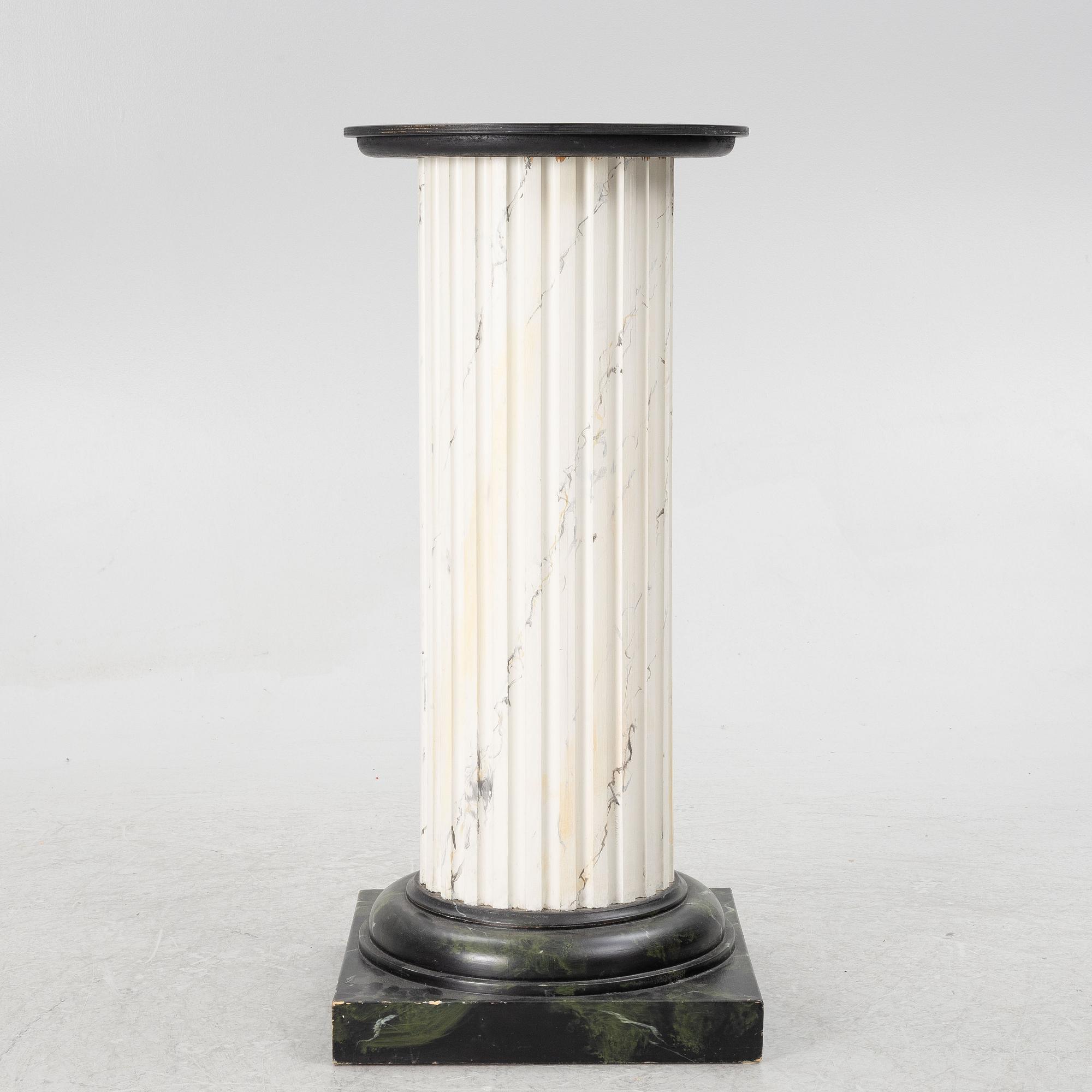 Pedestal, early 20th century.