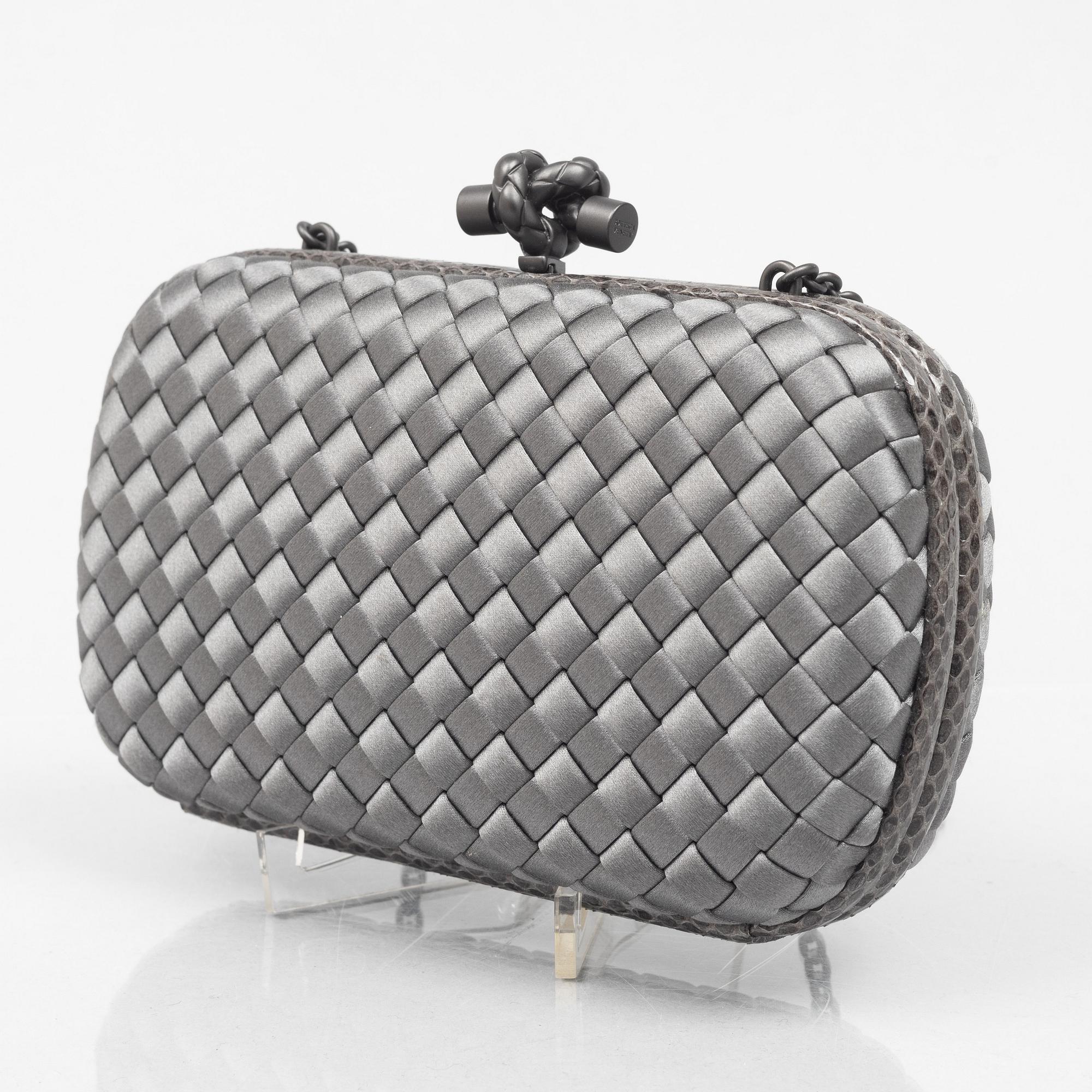 Bottega Veneta, clutch, "Knot Bag".