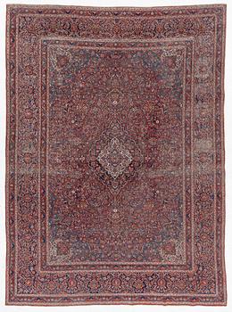Carpet, oriental, approx. 348 x 256 cm.