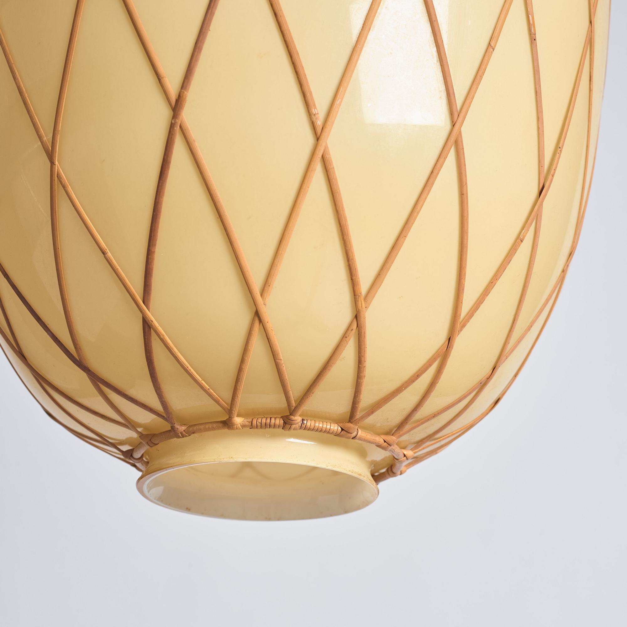 Harald Notini, taklampa, "modell 11555" Arvid Böhlmarks Lampfabrik, Stockholm 1940-tal.
