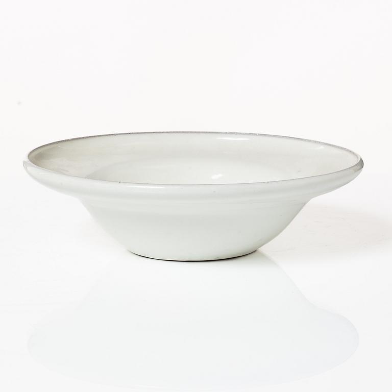 Kennet Williamsson, fyra keramiska objekt, varav tre signerade.