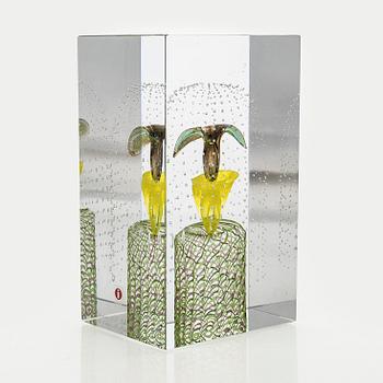 Oiva Toikka, A jubilee cube "Pohjolan häät Kalevala 150", signed Oiva Toikka Nuutajärvi 47/50.