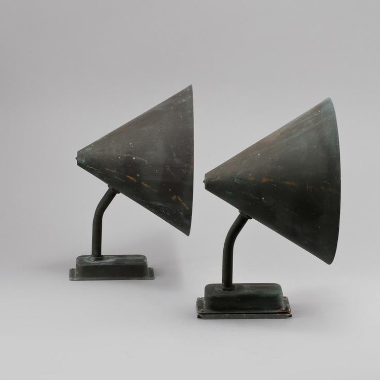 YTTERBELYSNING, 2 st, "Tratten", Hans Agne Jakobsson, Markaryd. 1900-talets andra hälft.