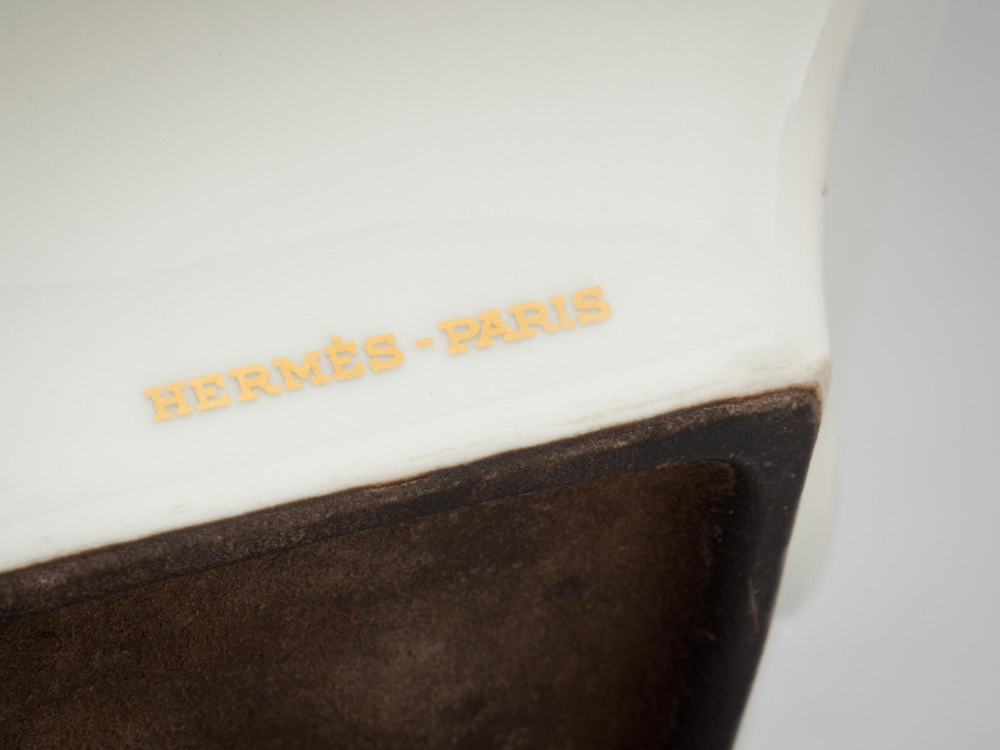 ASKFAT, porslin. Hermès.