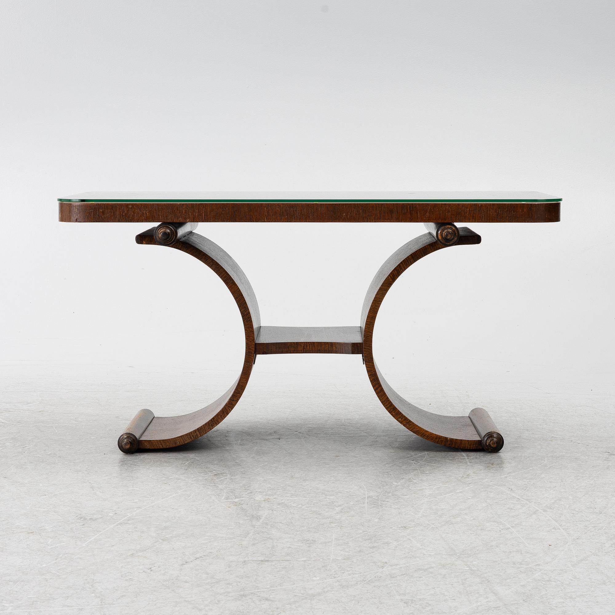 A coffee table, Art Deco style, modern manufacture.